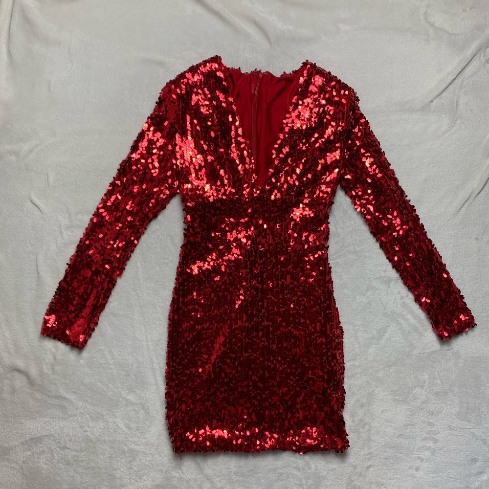 Bright red sequin long sleeve, V neck party dress. Size small.